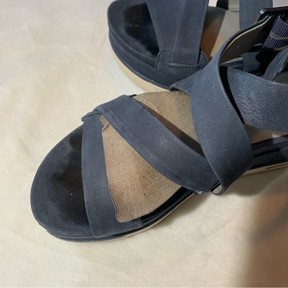 Eileen Fisher Blue Strappy Suede Platform Sandals Size 6 - Picture 5 of 10